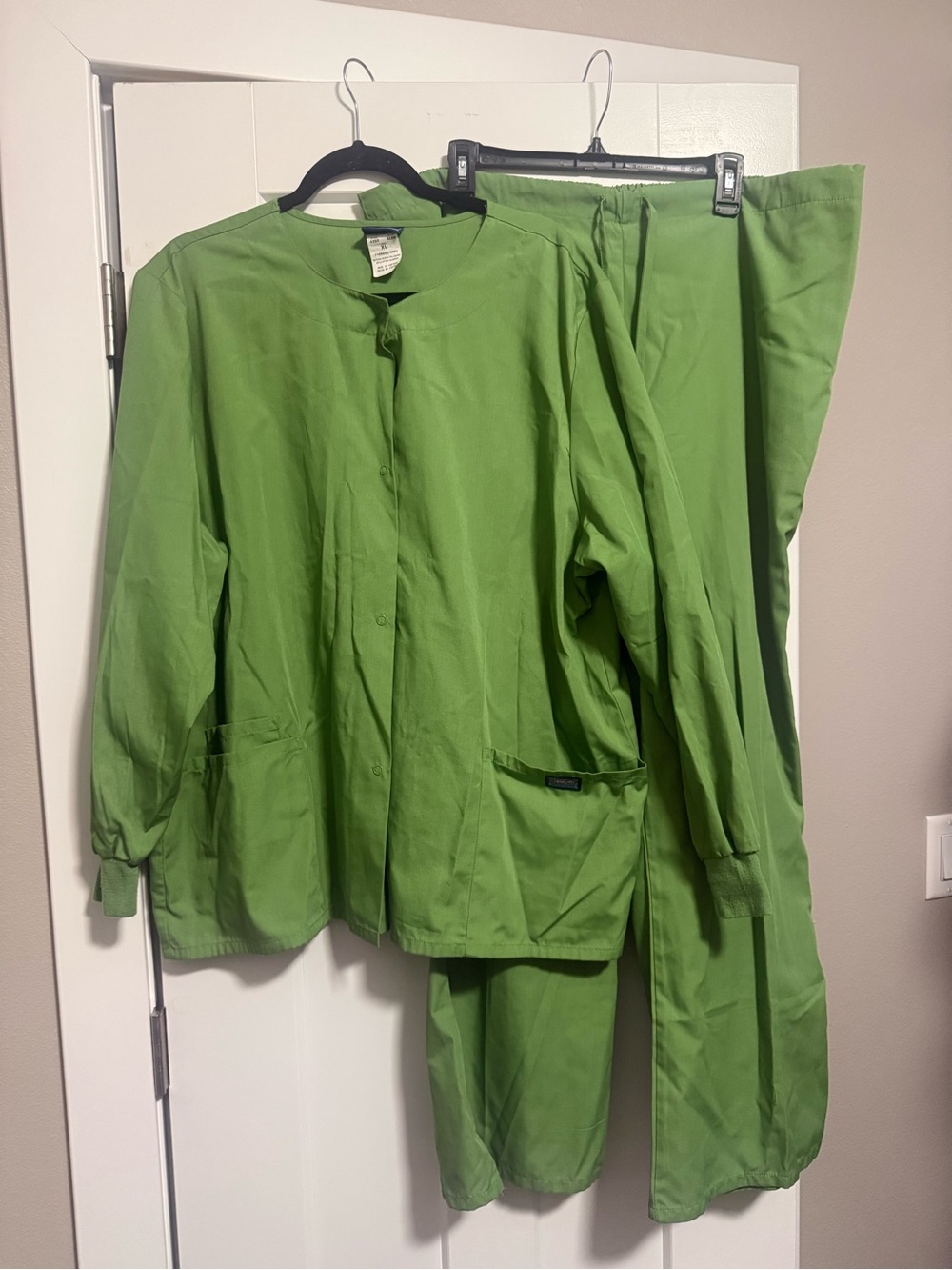 Cherokee Green Scrub Jacket & Drawstring Pants